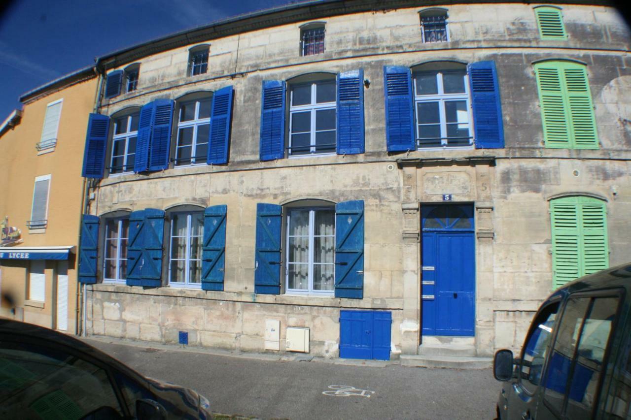 Les Ponts De L'ornain Apartment